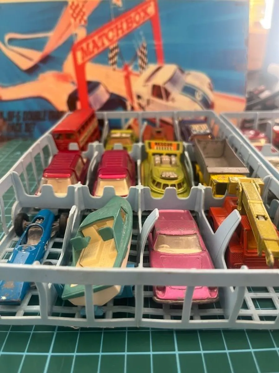 Rare Collection of Lesney Matchbox 1970s (1970-1975) with period match box carry case - Image 2