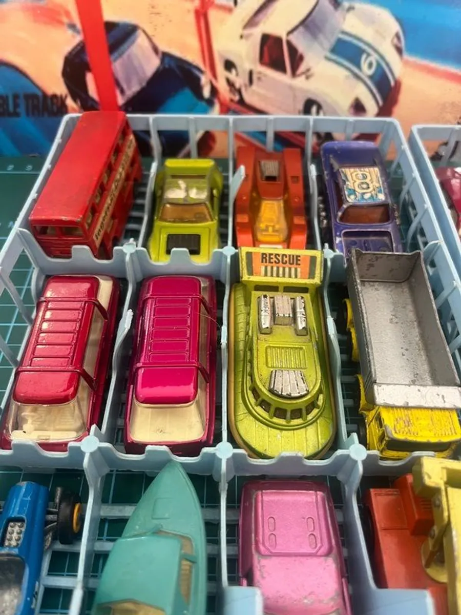 Rare Collection of Lesney Matchbox 1970s (1970-1975) with period match box carry case - Image 3