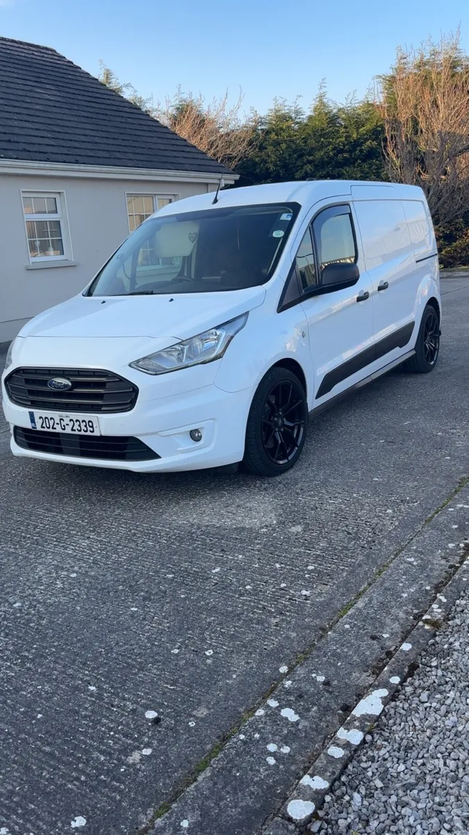 Transit Connect (LWB) - Image 1