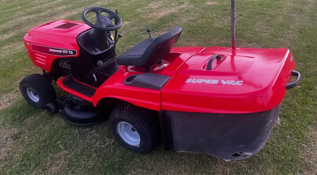 Jonsered Lawnmower - Image 4