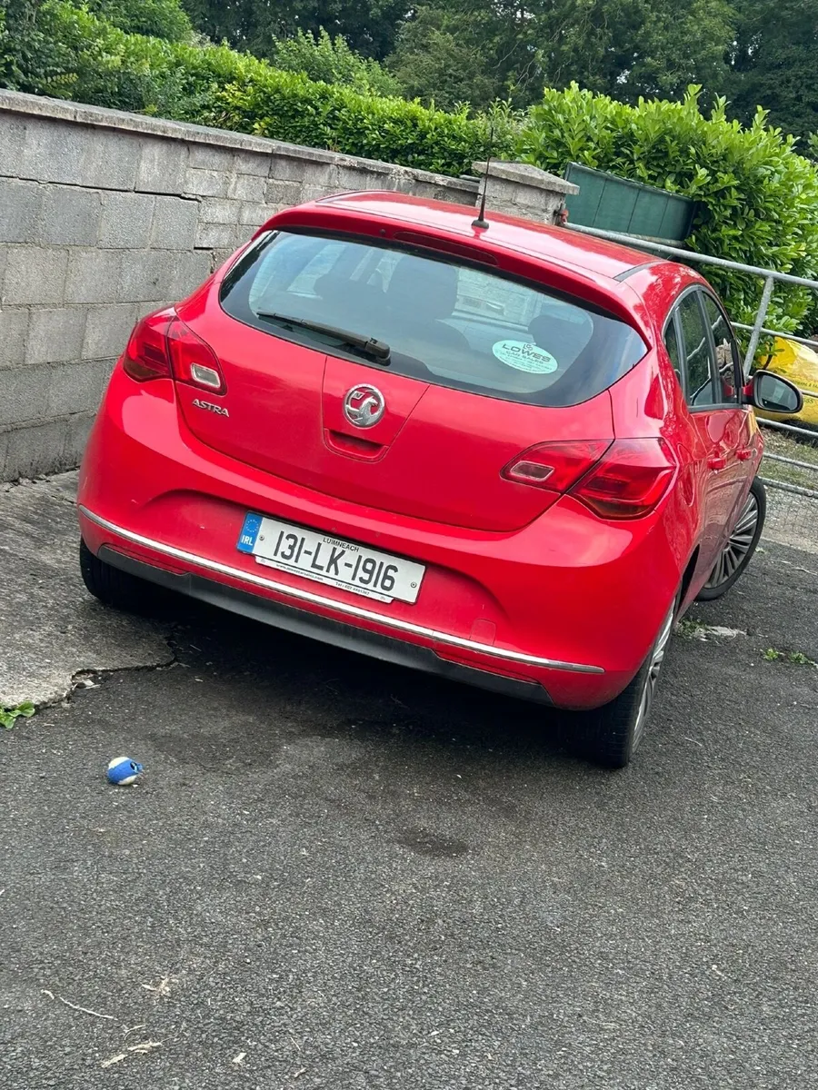 Vauxhall Astra 2013 - Image 2