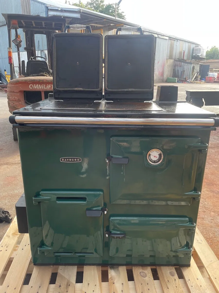 Rayburn oil cooker - Image 2