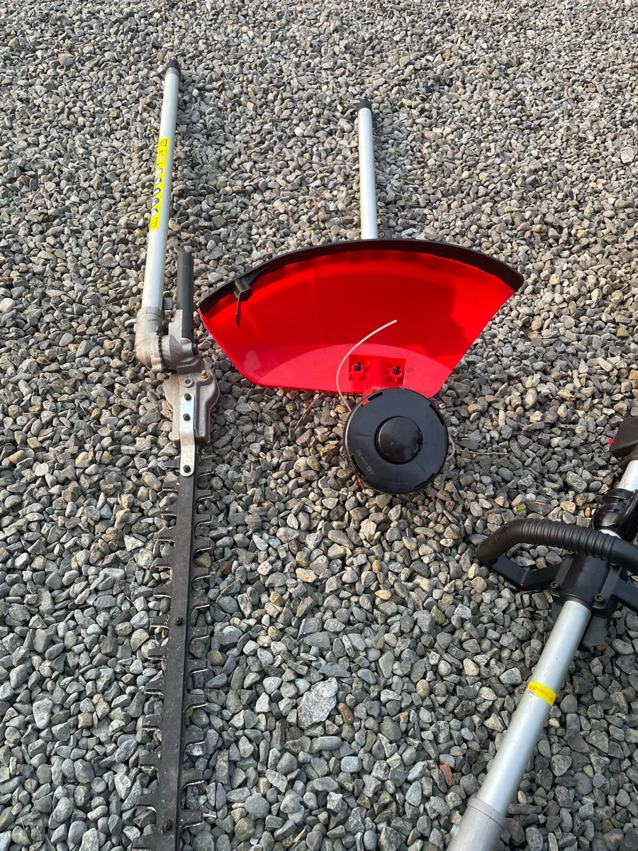 Hedge trimmer - Image 2