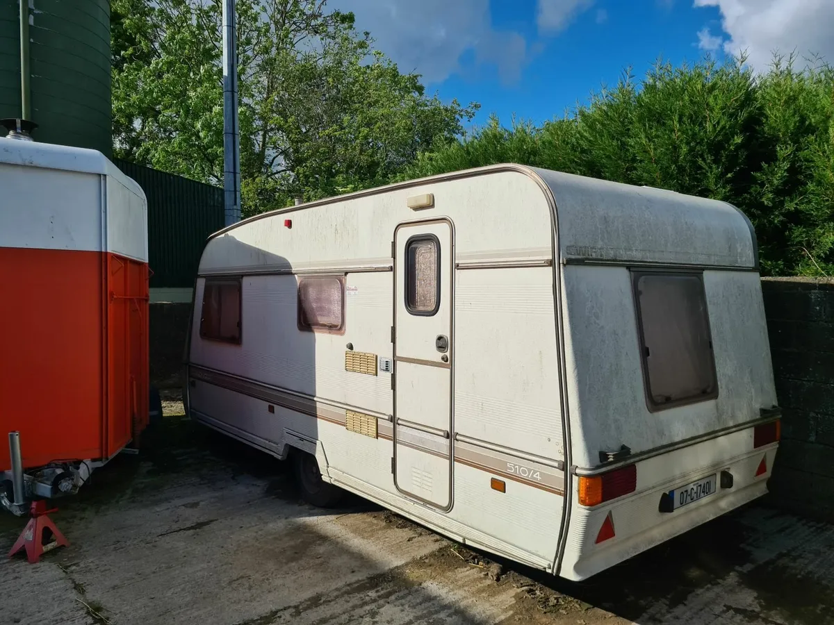 4berth caravan - Image 1