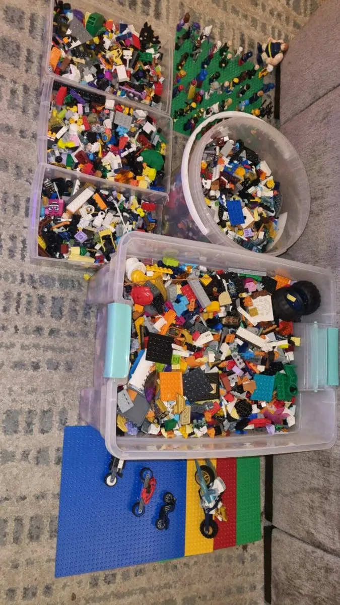 Huge LEGO Collection - 13kg with Minifigures - Image 2