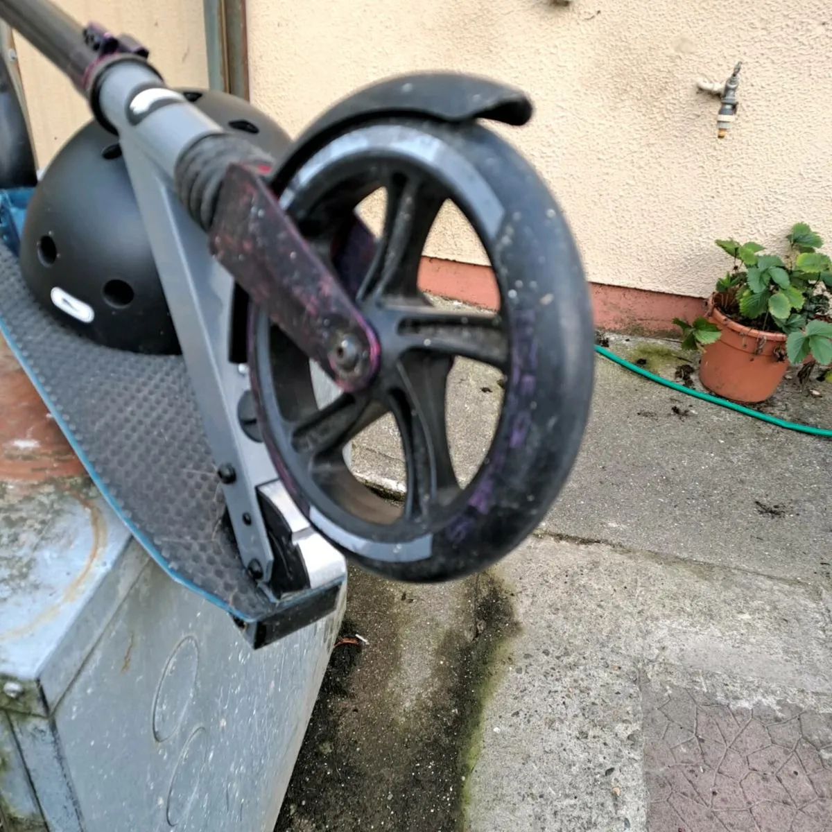 Scooter - Image 2