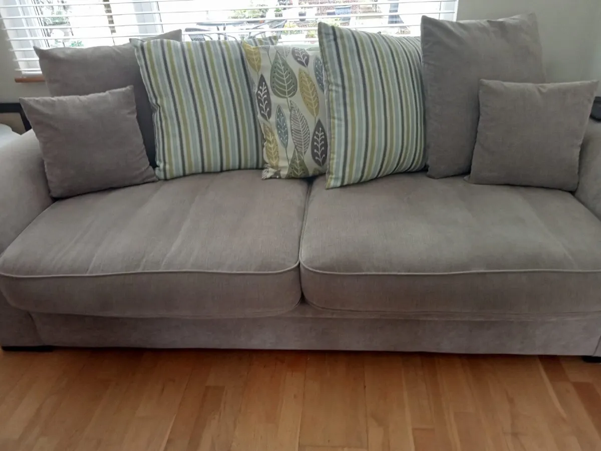 Couches - Image 1