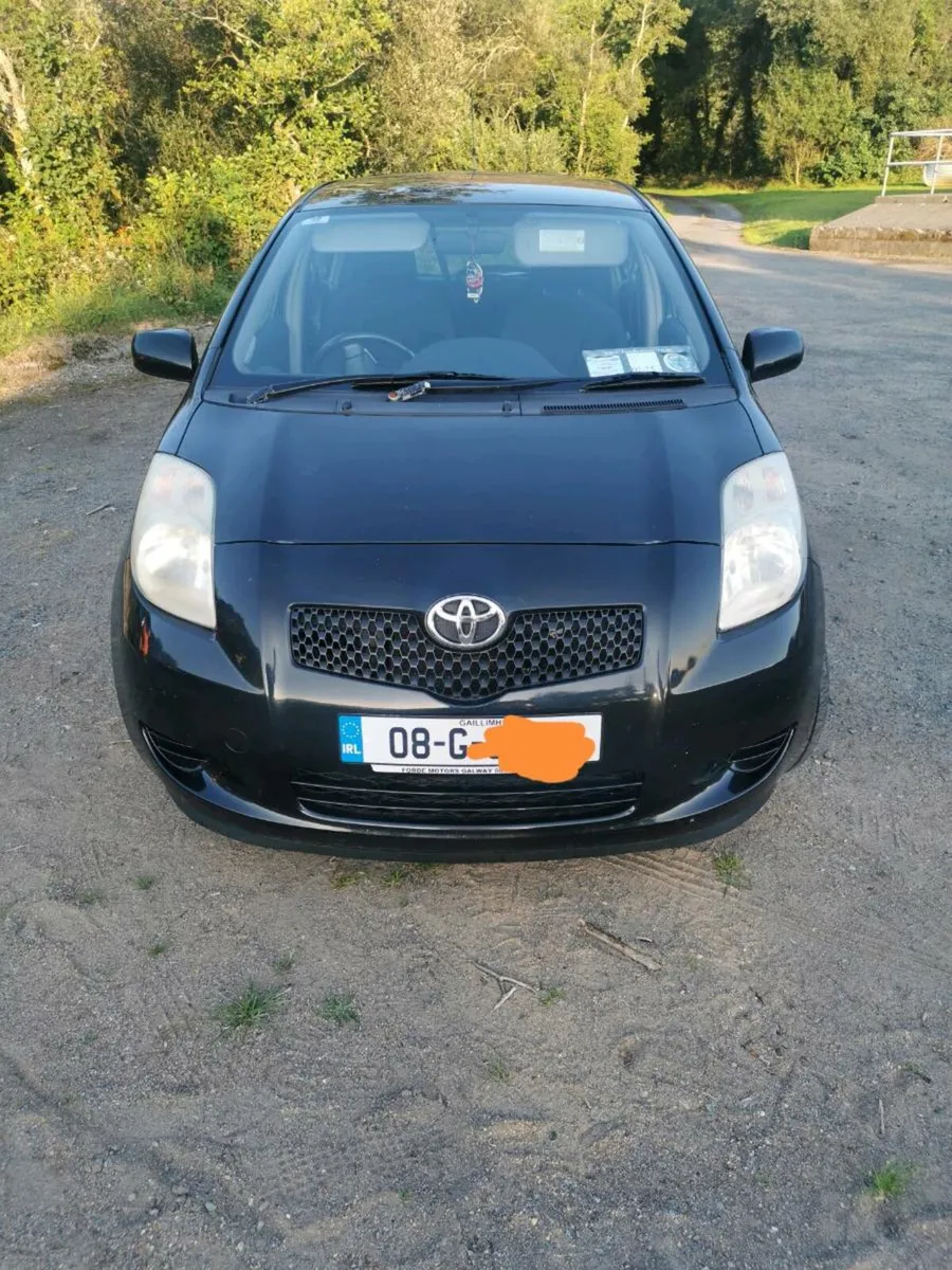 Toyota Yaris - Image 2