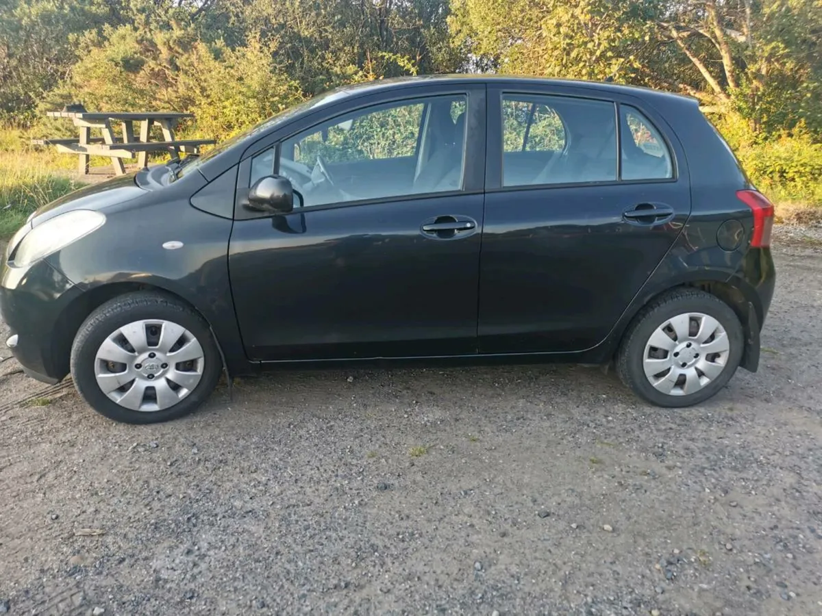Toyota Yaris - Image 3