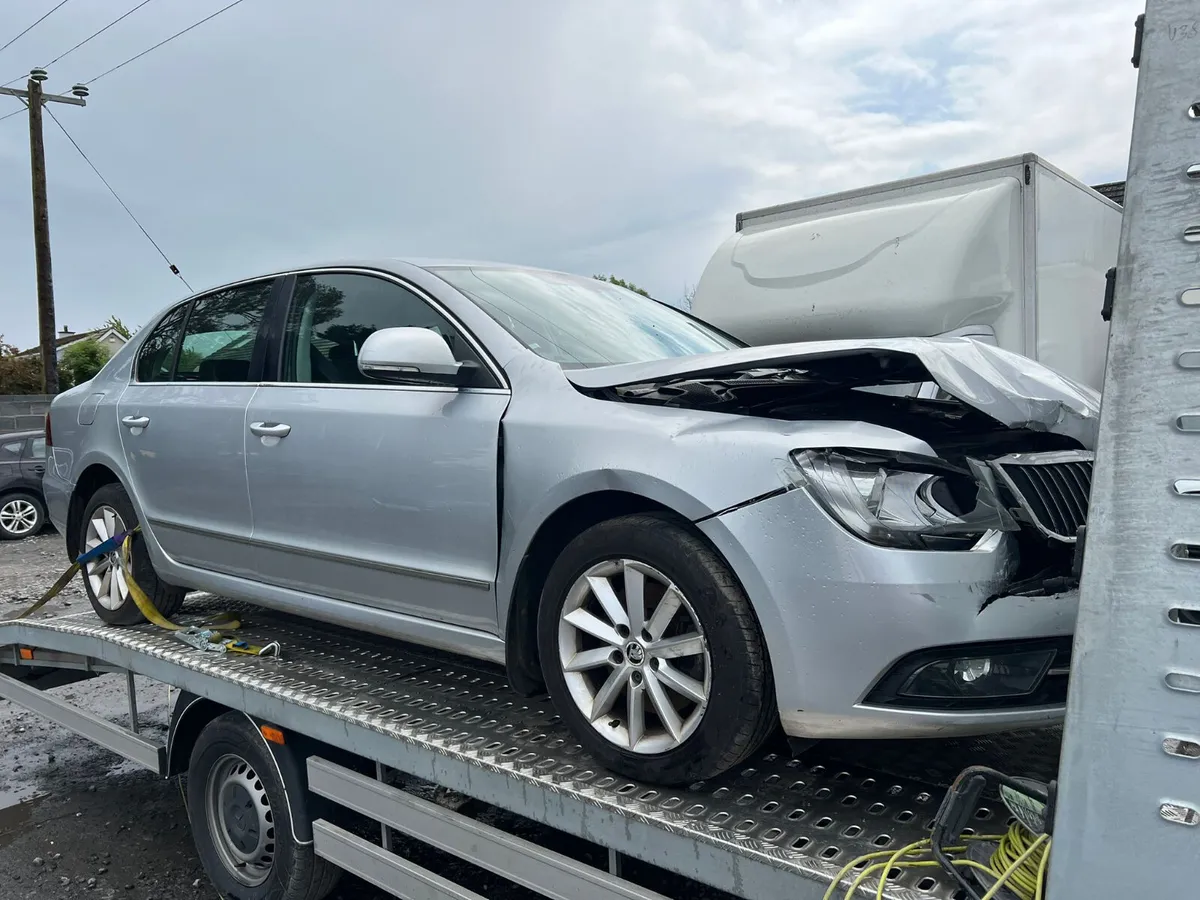 2014 Skoda Superb 2.0 TDI DSG automatic - Image 1