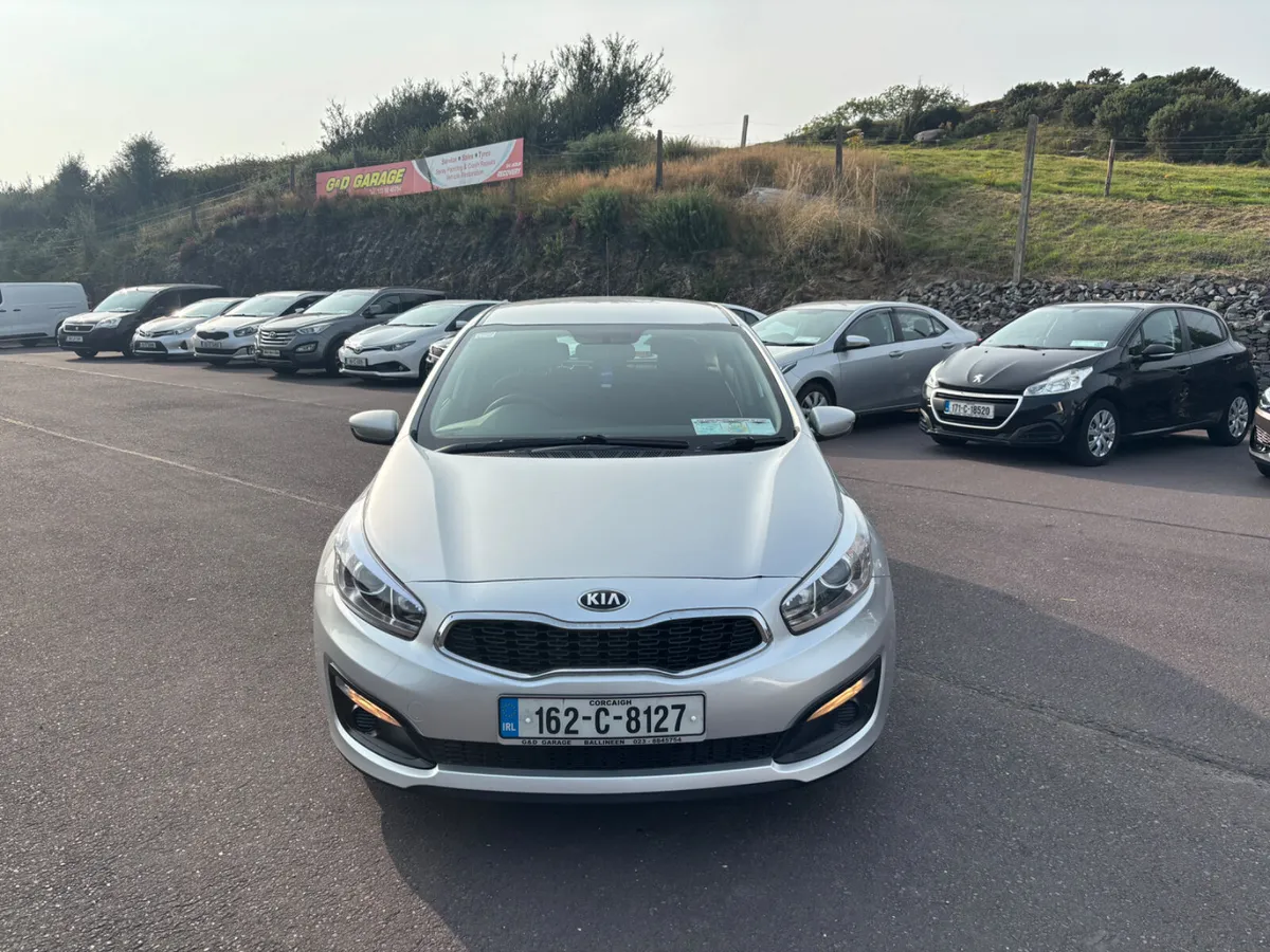 Kia Ceed 2016 1.6 Diesel 5dr Hatch - Image 3