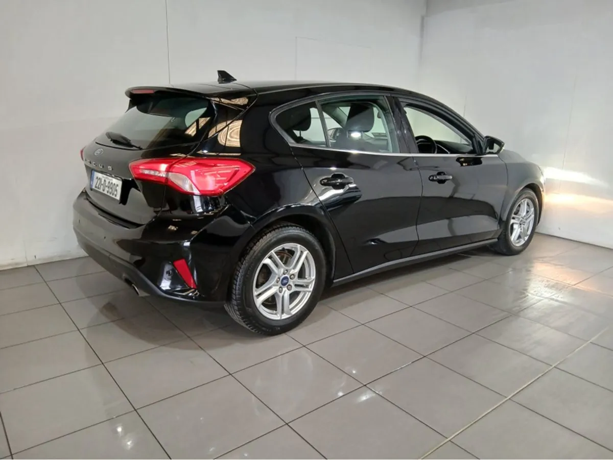 Ford Focus Zetec Edition 1.5 TD 120 Full Service - Image 3