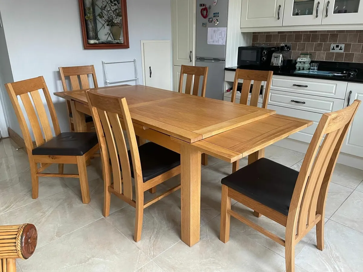 Dining Table and 6 chairs - Image 2