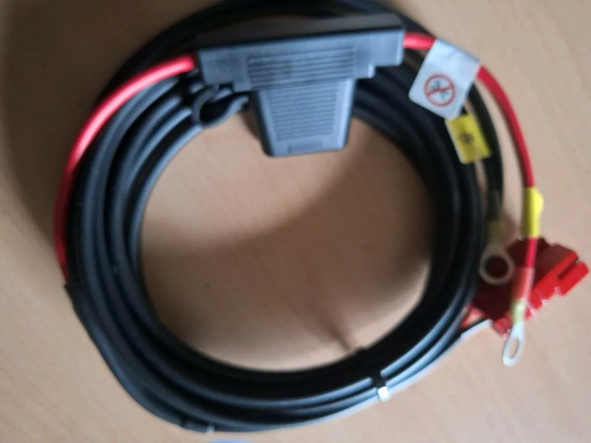 Power cables - Image 2