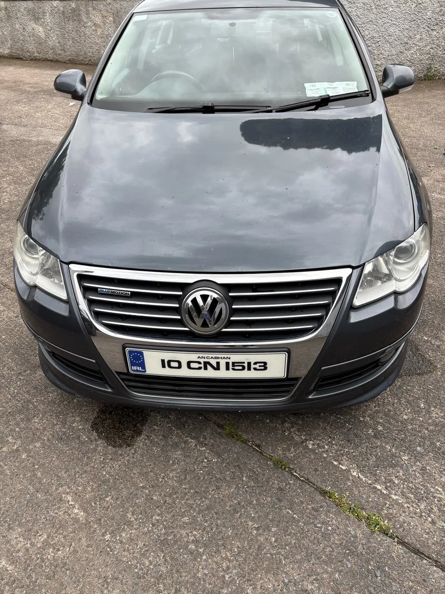 Volkswagen Passat - Image 4