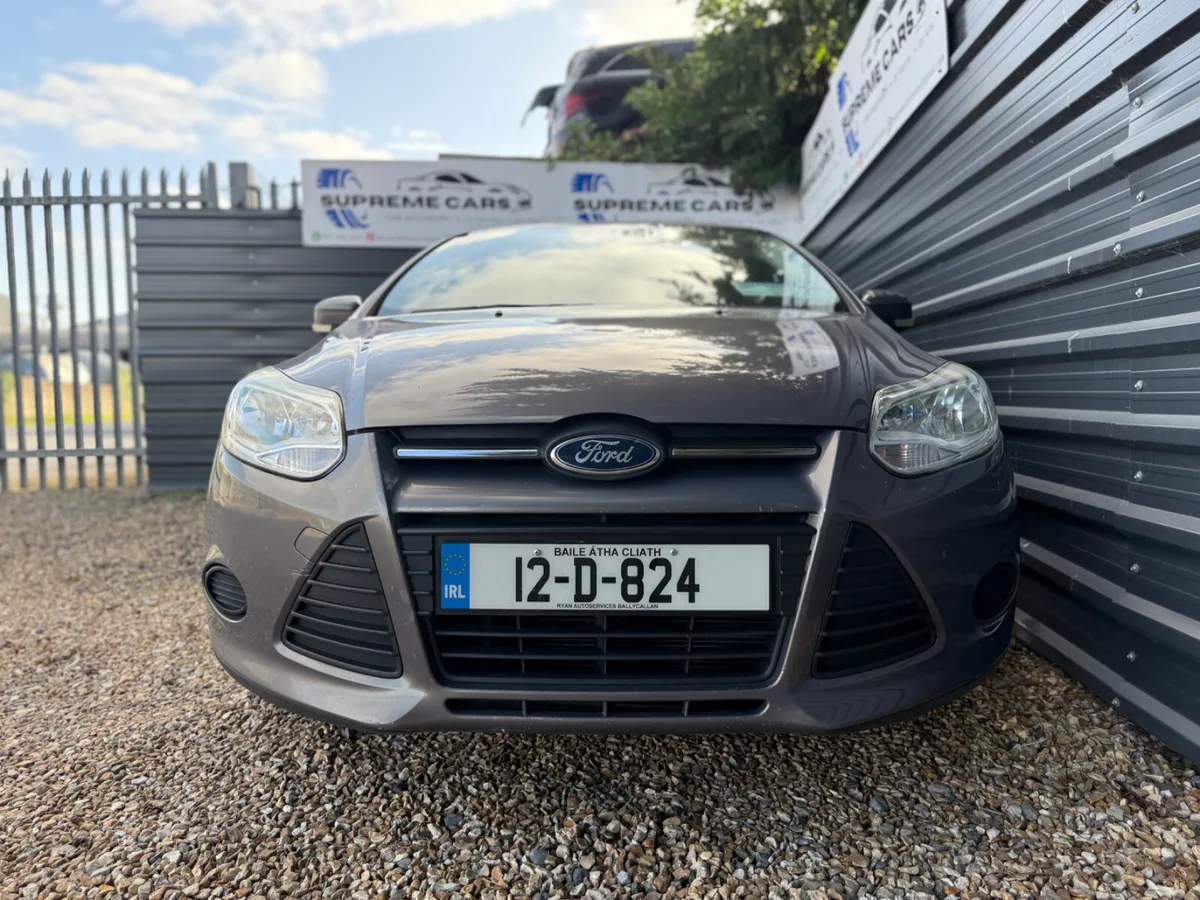 Ford Focus 2012 - Image 2