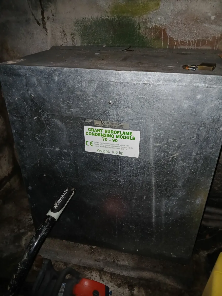 Condensing oil boiler - Image 4