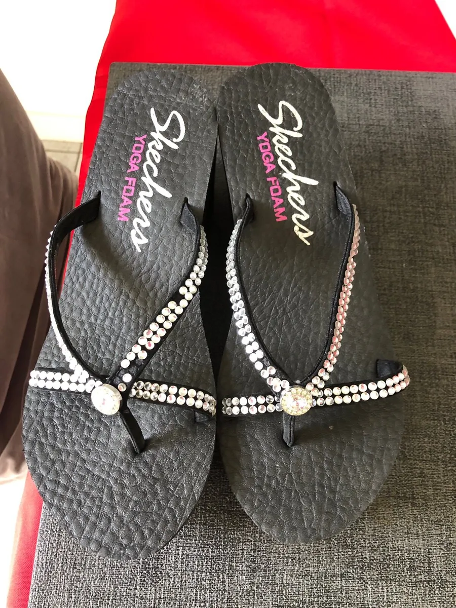 Ladies sketchers wedge sandals size 5 €15 - Image 2