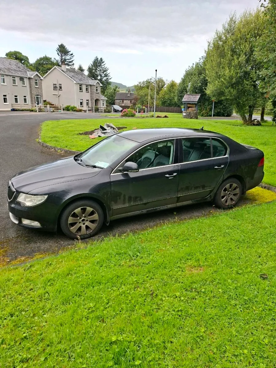 Skoda Superb - Image 1