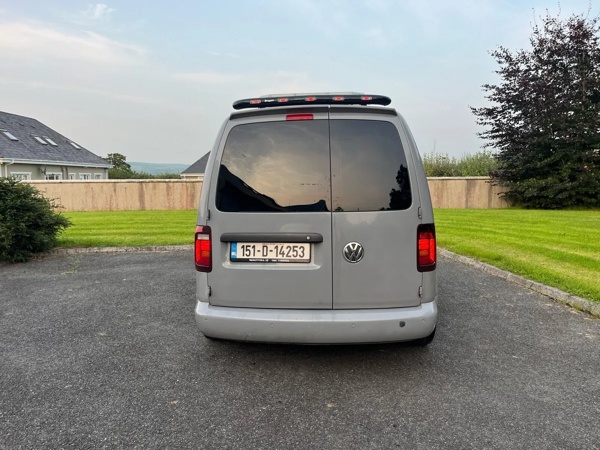 2015 Volkswagen Caddy Tdi 130 - Image 2