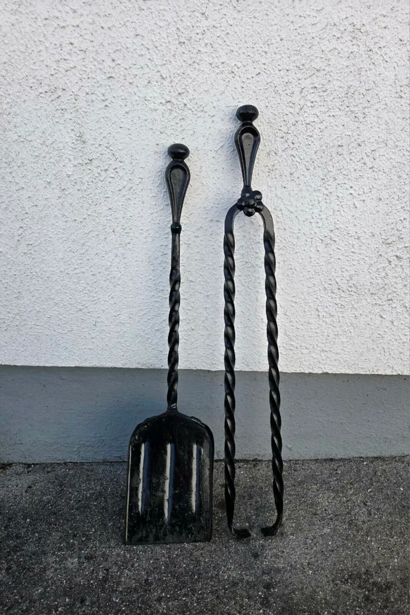 Vintage Iorn Tongs + Shovel. - Image 1