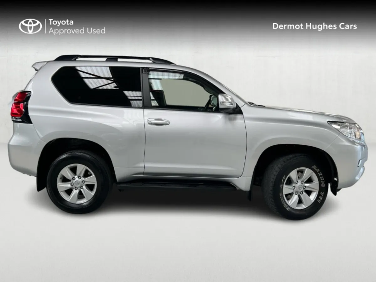 Toyota Land Cruiser LAND CRUISER SWB COMM - Image 3