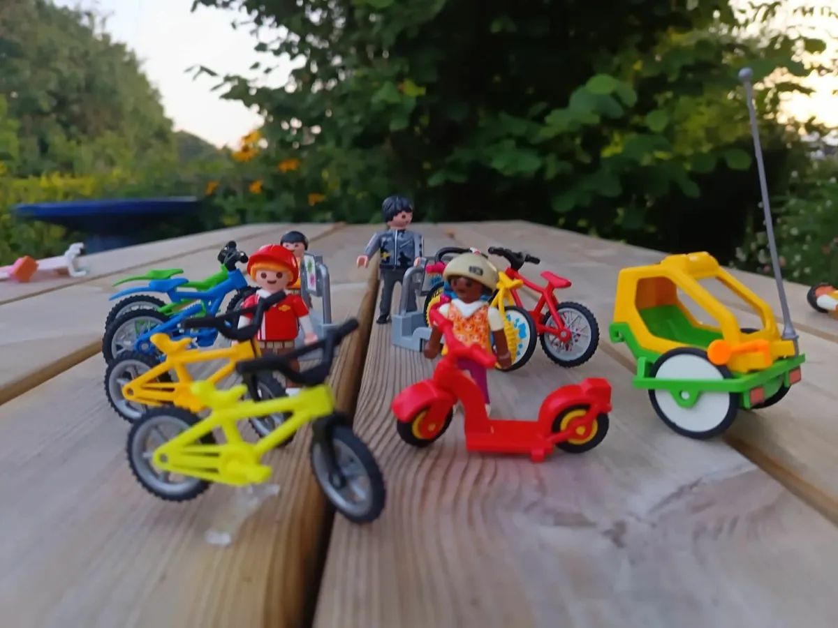 Playmobil bicycle set - Image 1