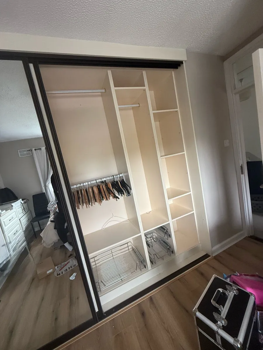 Sliding wardrobe+double bed frame - Image 2