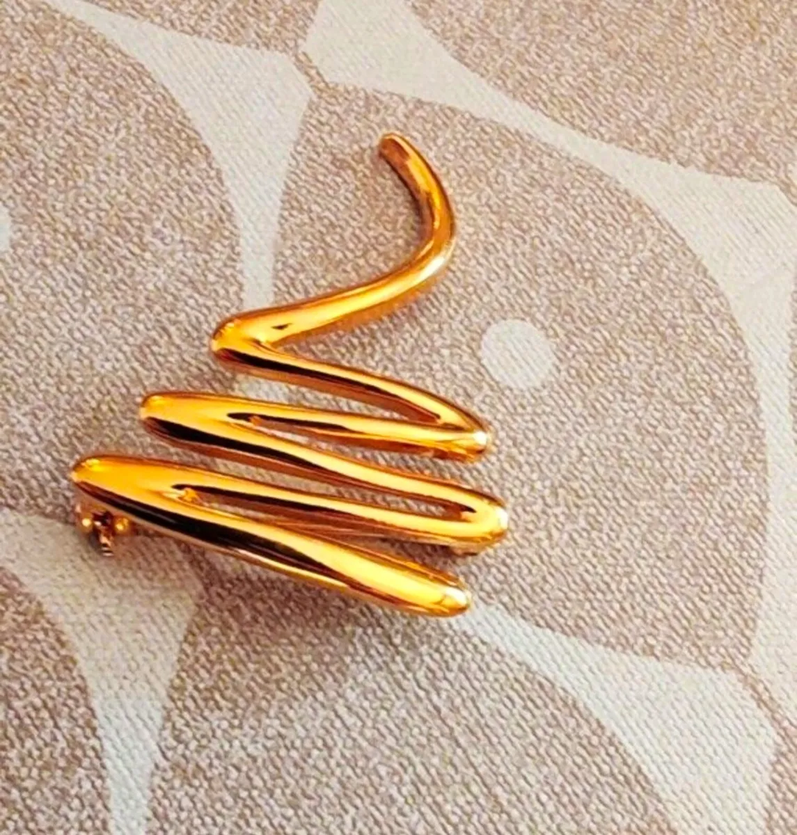 Retro brooch - Image 2