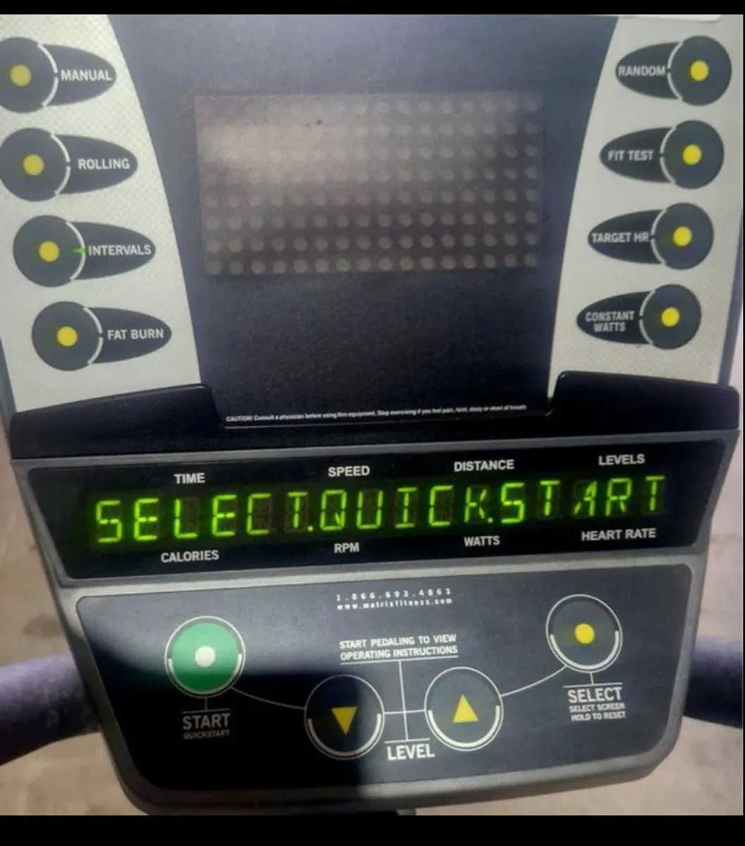 MATRIX HYBRID RECUMBENT BIKE AGE FRIENDLY - Image 2