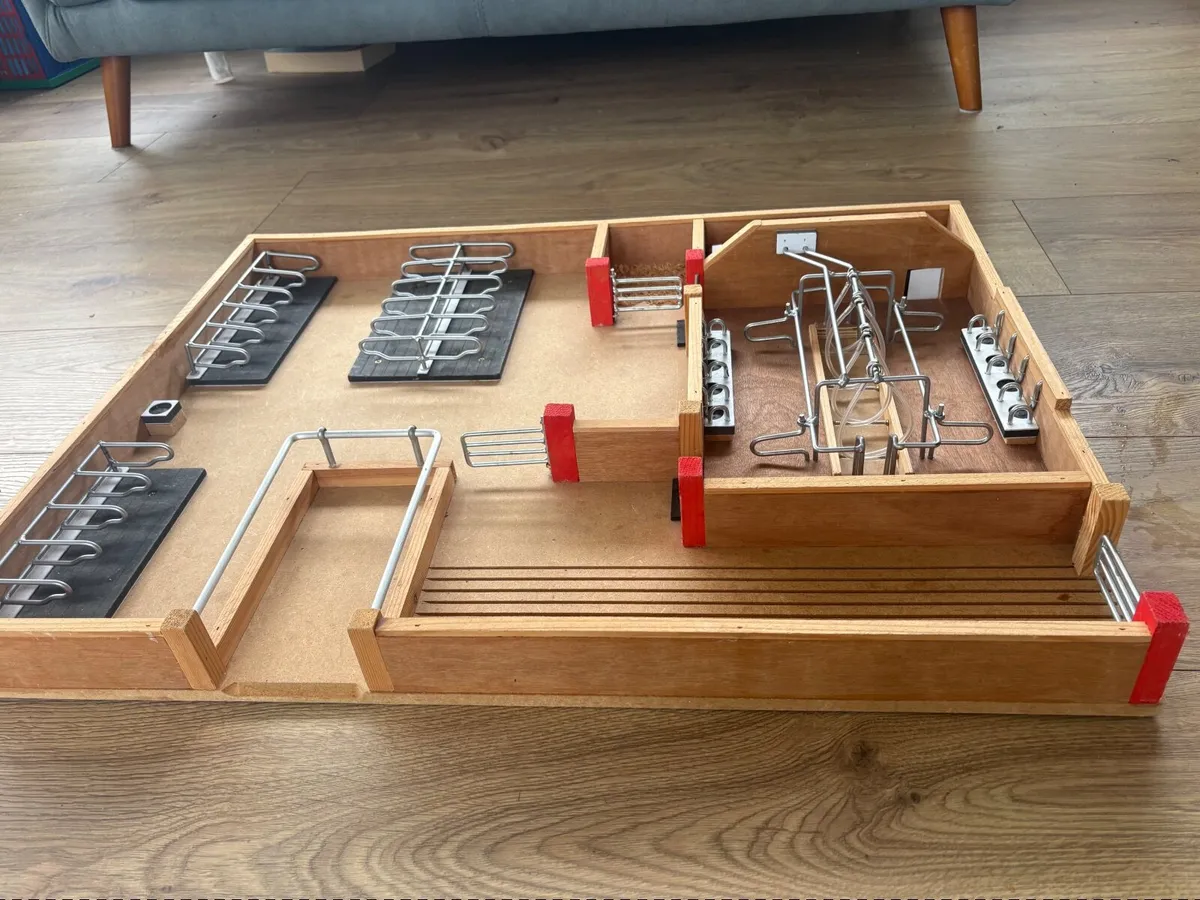 Wooden Toy Farm- Milking Parlour - Image 1