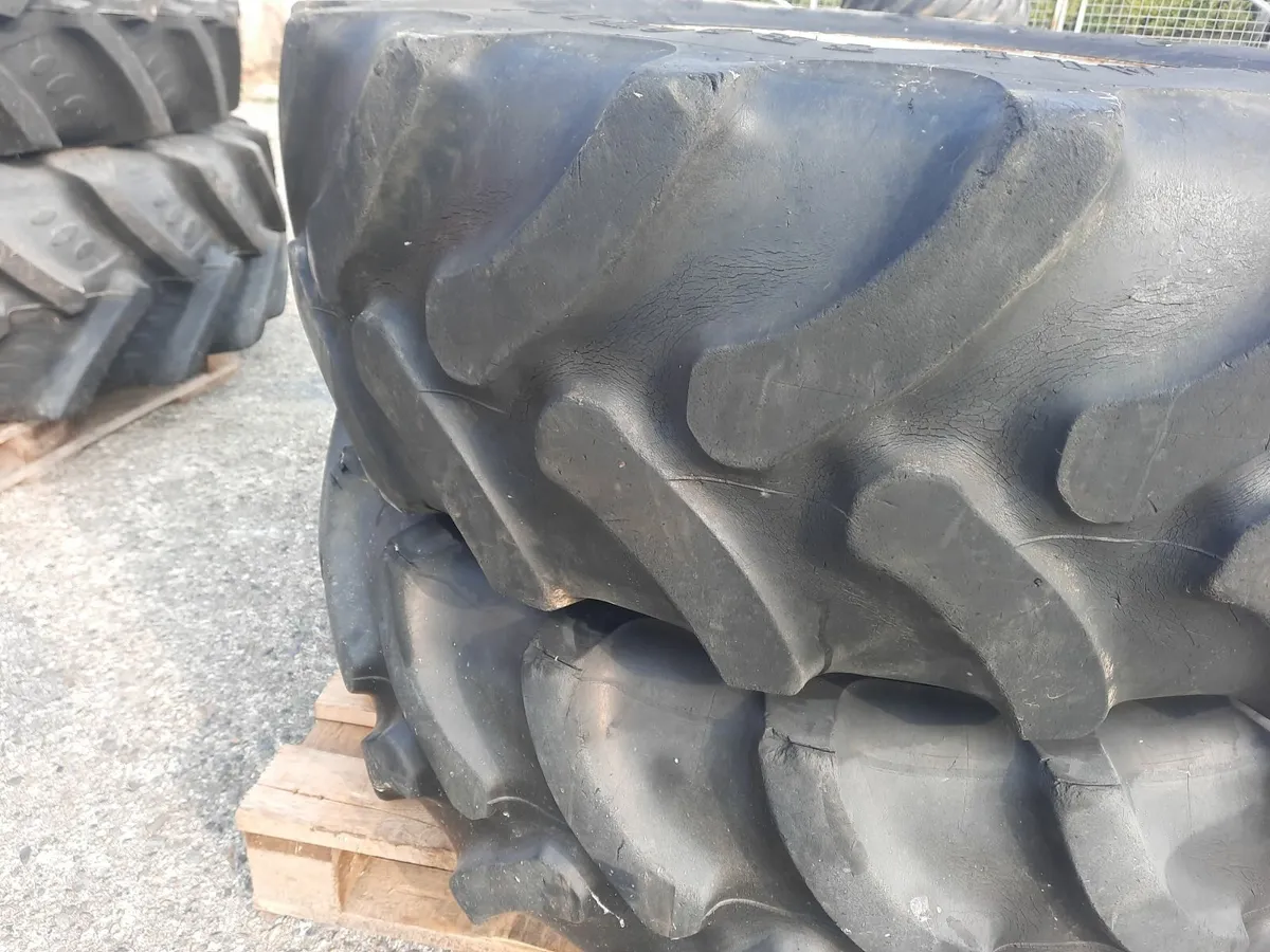 Front tyres & rims - 3 pairs - Image 3