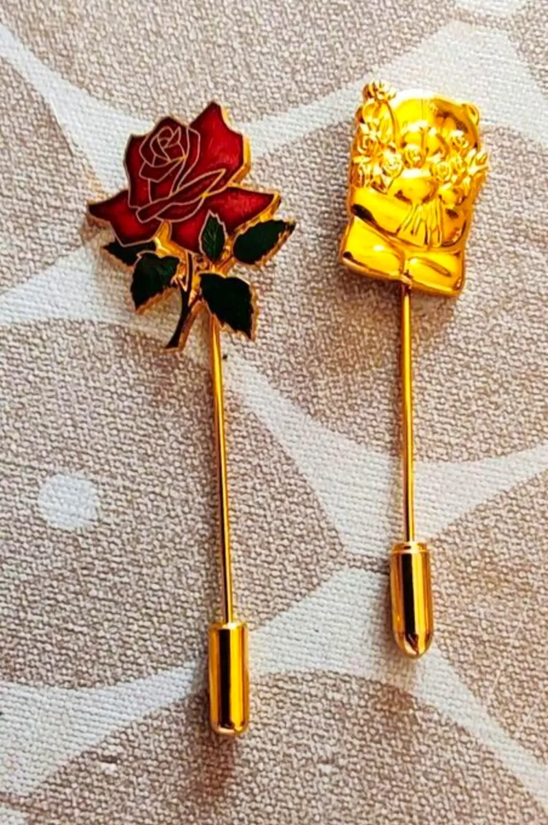 2 retro lapel pins - Image 4