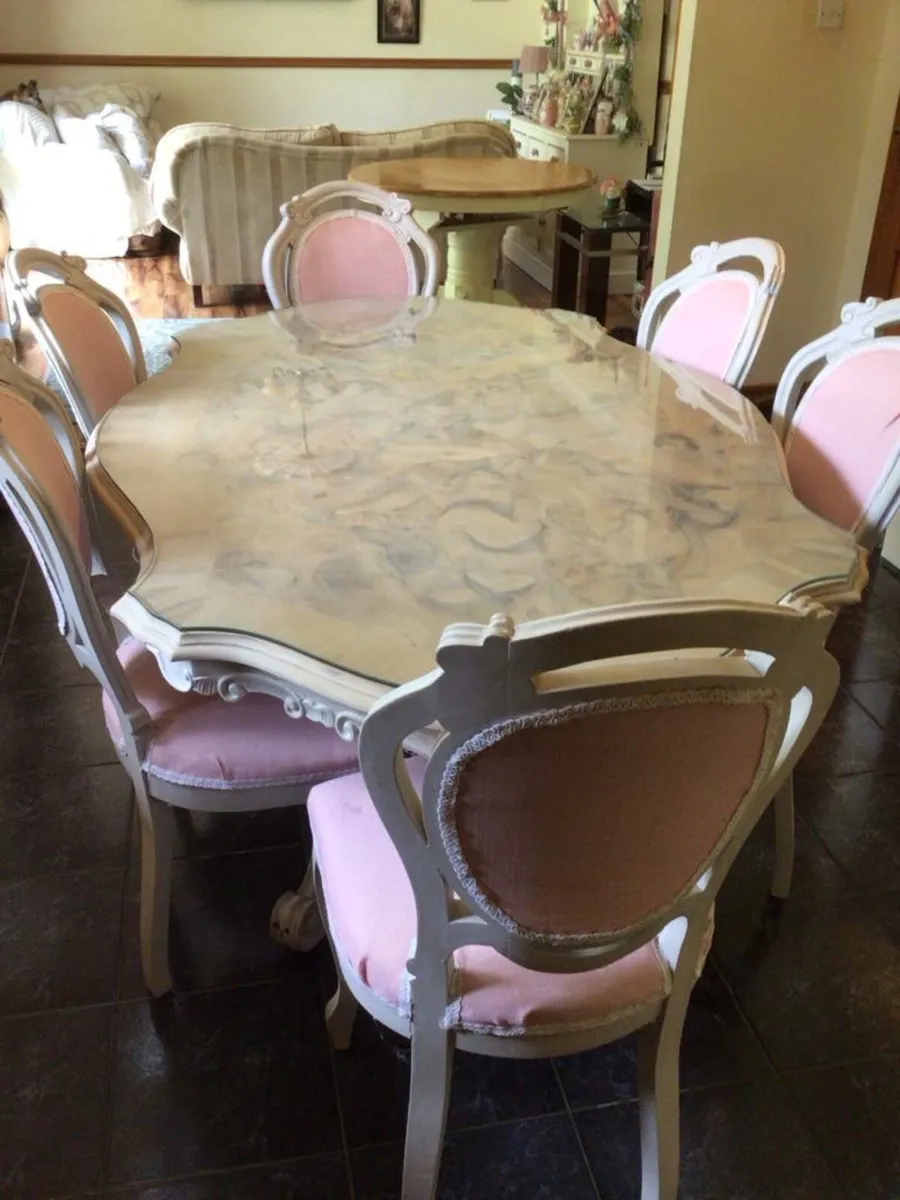 Table and chairs kitchen - Image 1