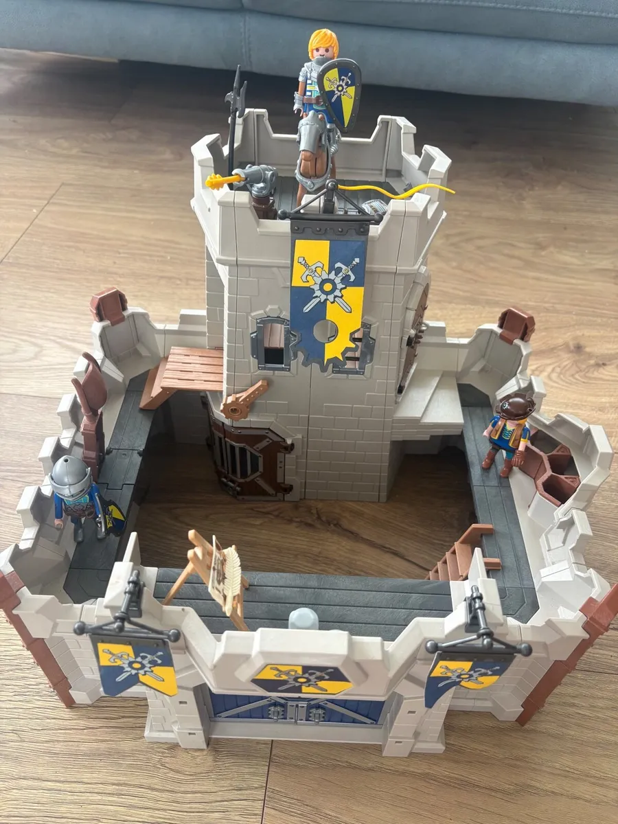Playmobile Novelmore Fortress - Playmobile Castle - Image 4