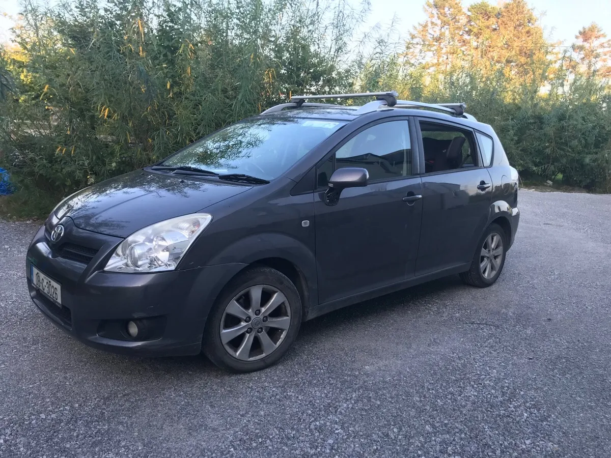 Toyota Corolla 2008 - Image 1