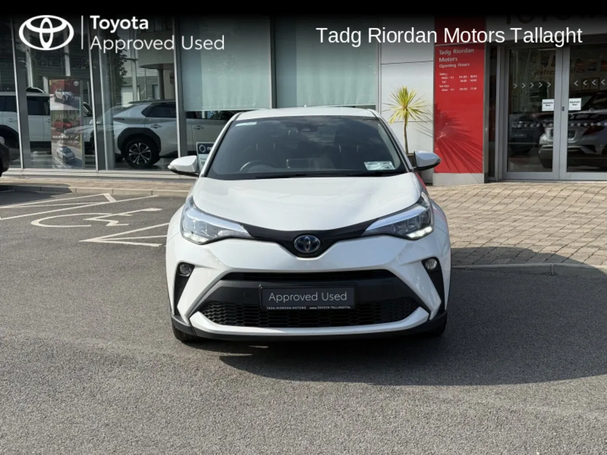 Toyota C-HR HYBRID SPORT*** 1 OWNER FROM TADG RIOR - Image 4