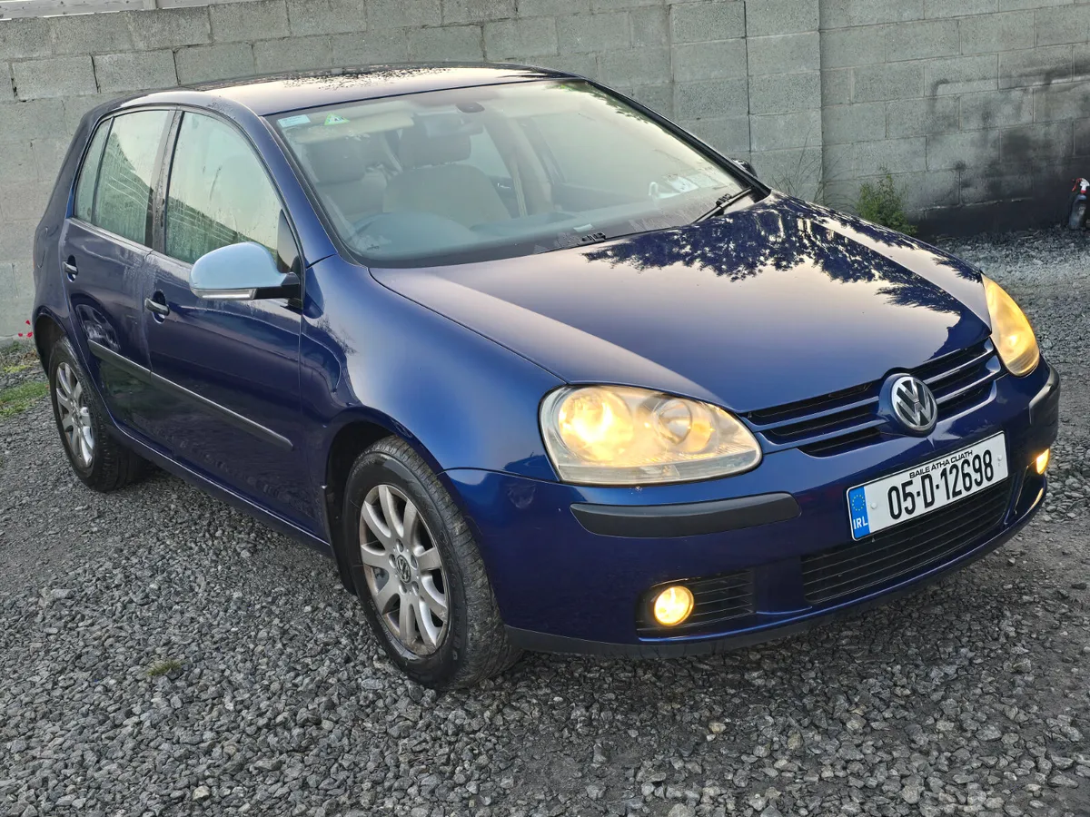 Volkswagen Golf 2005 very low miles €790 - Image 3