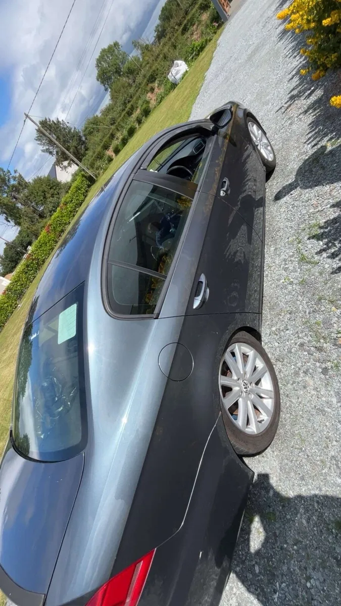 B7 Volkswagen Passat - Image 3