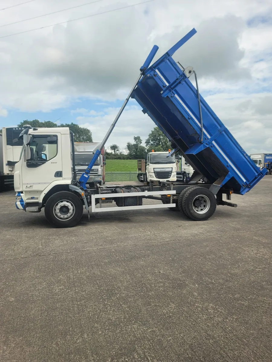 For Sale  . Insulated  drop side tipper body - Image 4