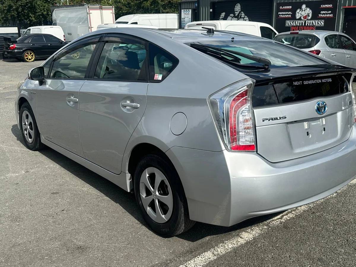 2012 TOYOTA PRIUS 1.8L HYBRID LOW MILES - Image 3