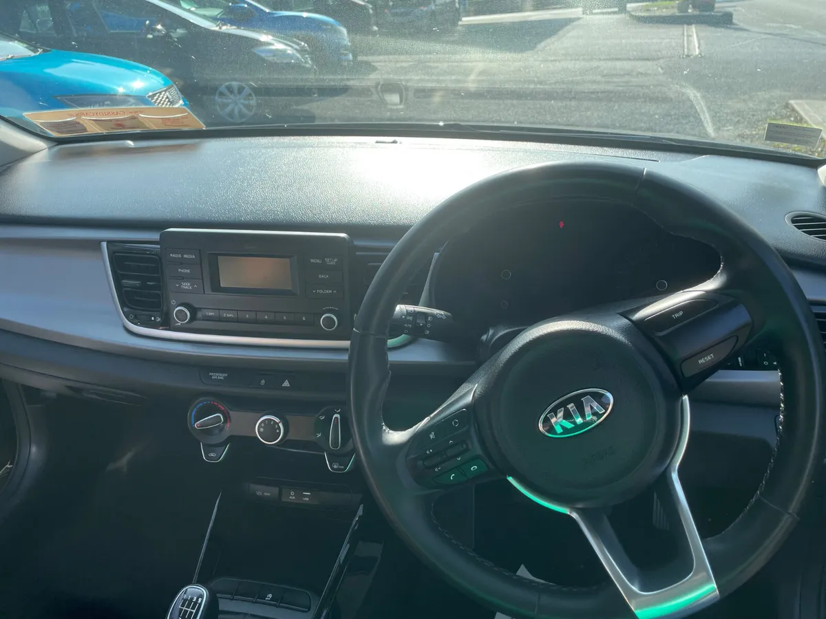 Kia Rio 2018 - SPOTLESS & DRIVES LIKE NEW. - Image 3