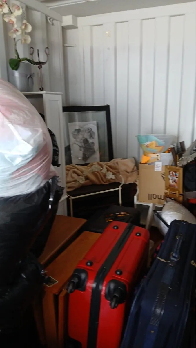 Shipping Container Clearout - Image 4