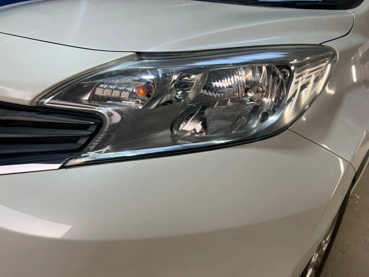 2014 Nissan Note – Automatic, Excellent Condition - Image 4