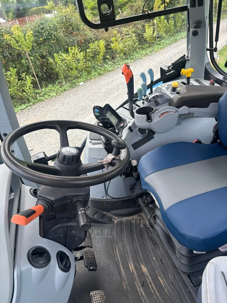 201 New Holland T7.165s c/w mx loader - Image 4