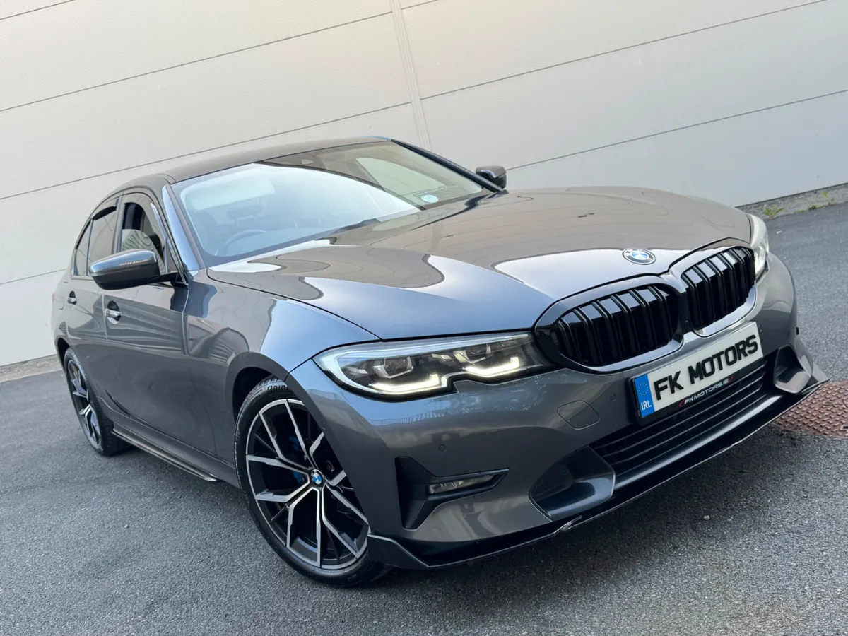 BMW 3-Series 2021 sport diesel - Image 1