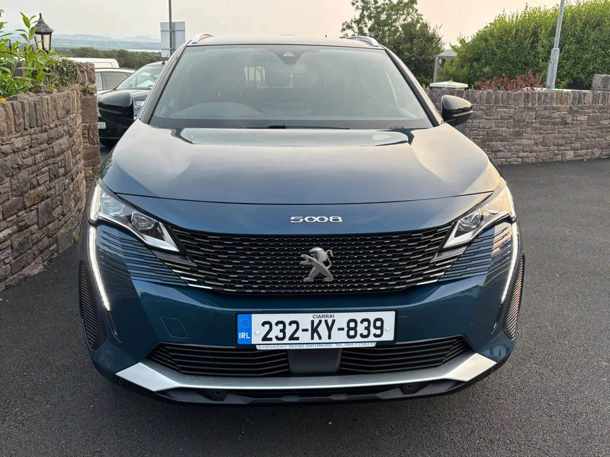PEUGEOT 5008 AUTOMATIC GT LINE only 32000kms - Image 3