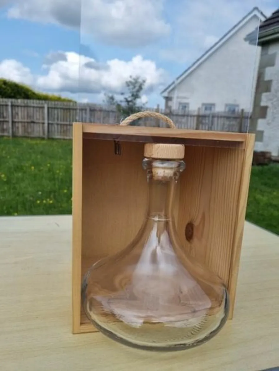 Maynards 30 Y.O. Decanter - Image 3