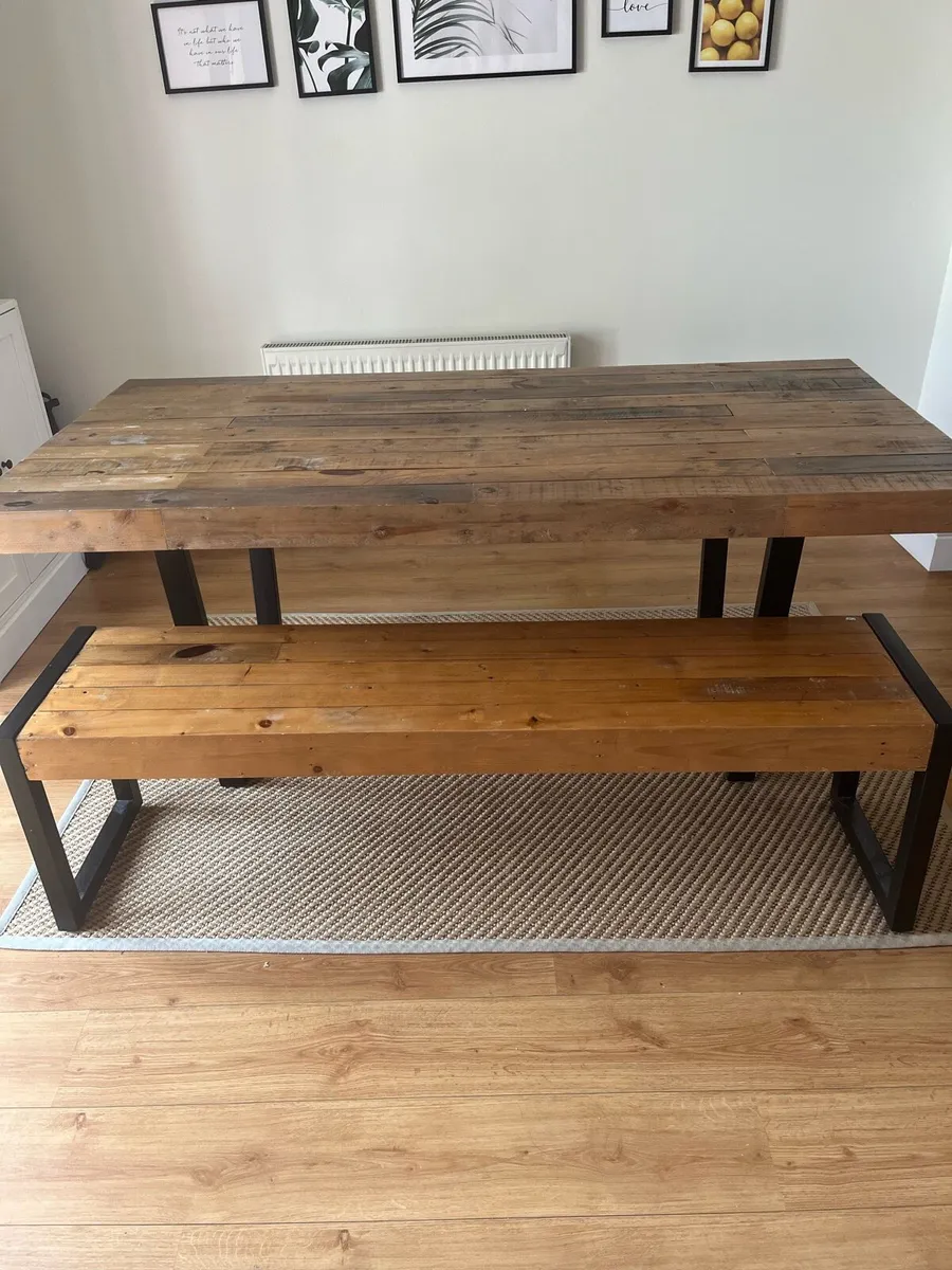 Kitchen table and bench - Image 1