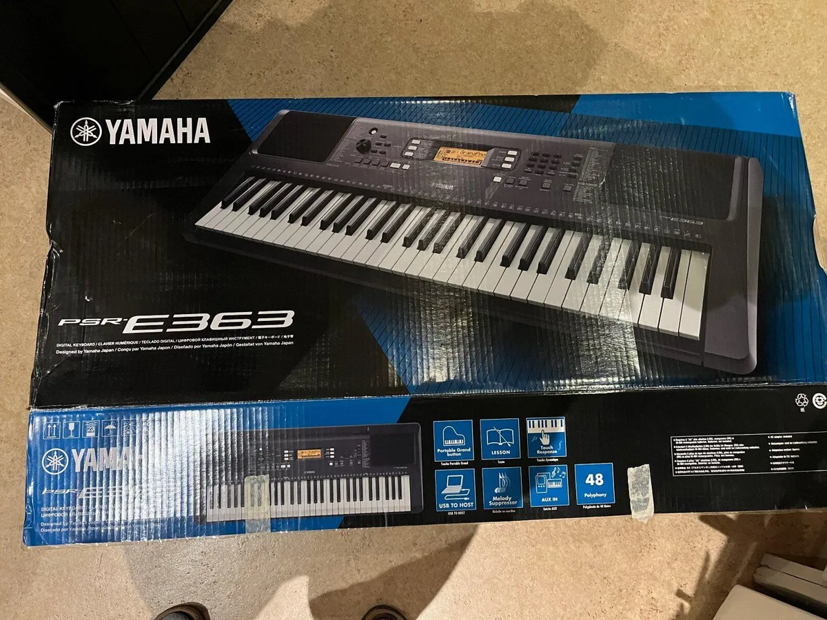 Yamaha Piano Keyboard - PSR E363 - Image 2